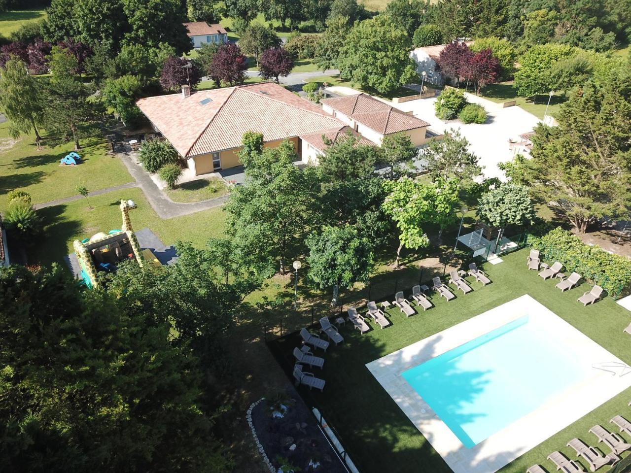 Le Hameau De Saintonge Villa Tonnay-Boutonne Exterior foto